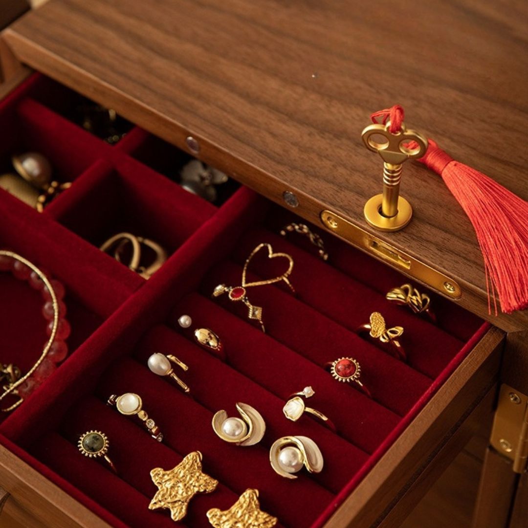 GZJSLOVE Double Happiness Wedding Jewelry Cabinet - detail view 10