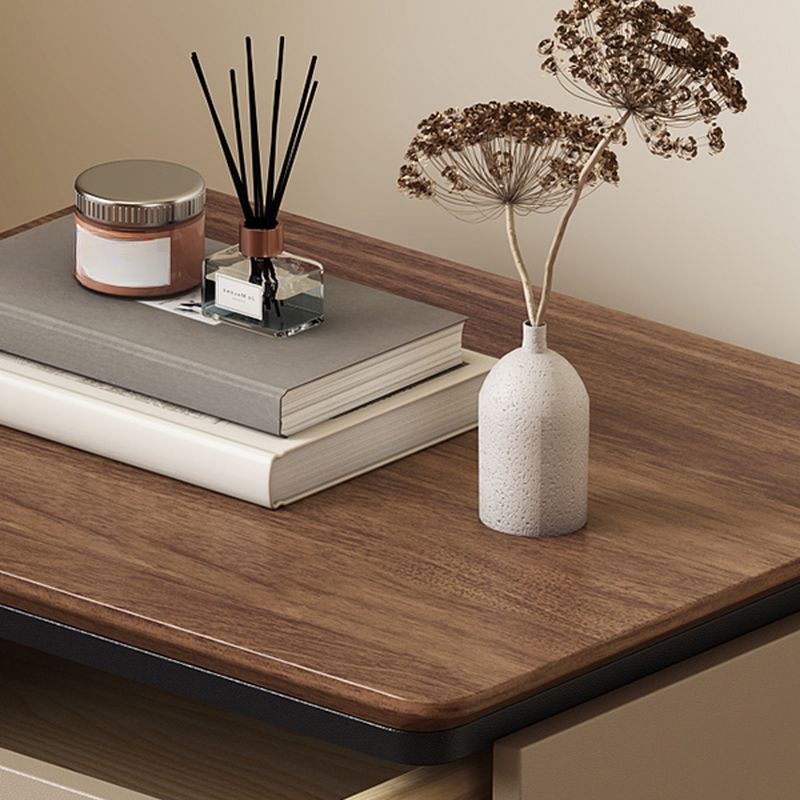 Casual Raw Wood Bachelor Chest/Semainier with 5/4/3 Drawers in Vertical Orientation