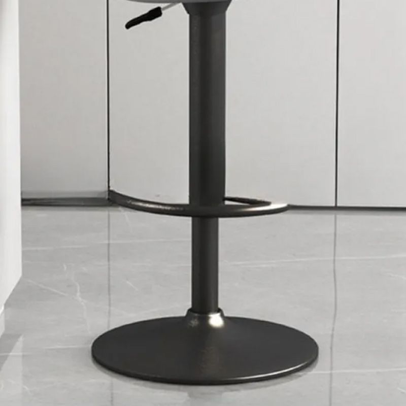 Simple Scarlet/Yellow/Dark Green Rawhide Bucket Bar Stools with Adaptable Height, Rotating Back