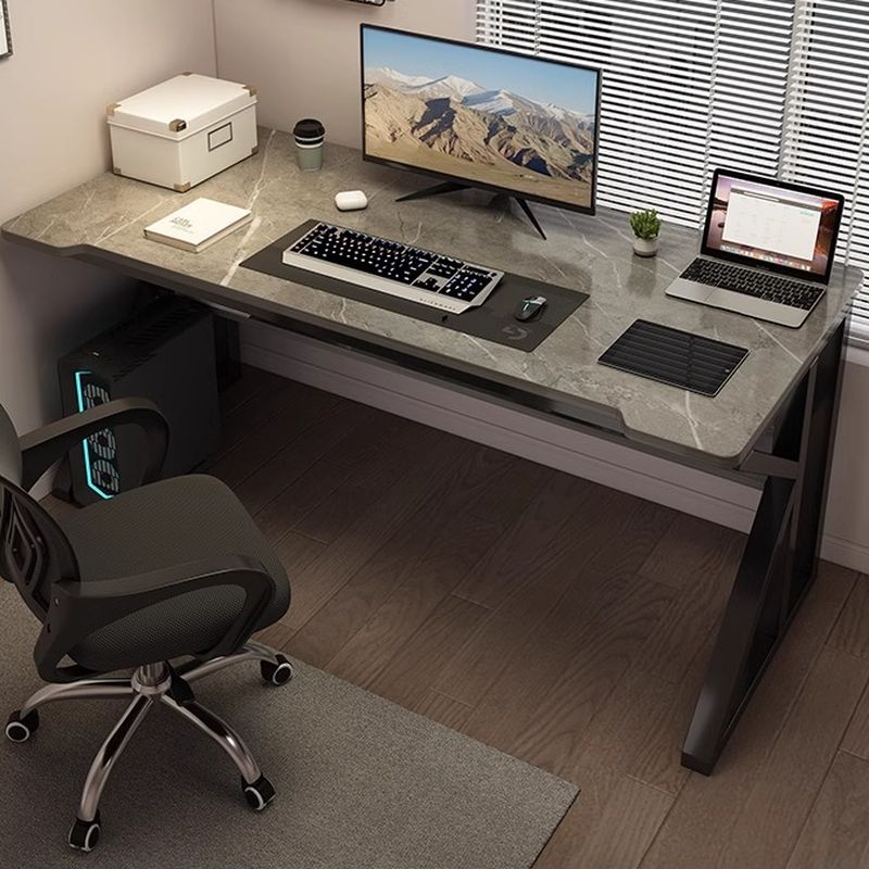 Minimalist Curved Distortion-resistant Sled Base Independent Structure with Wire Management in Engineered Wood