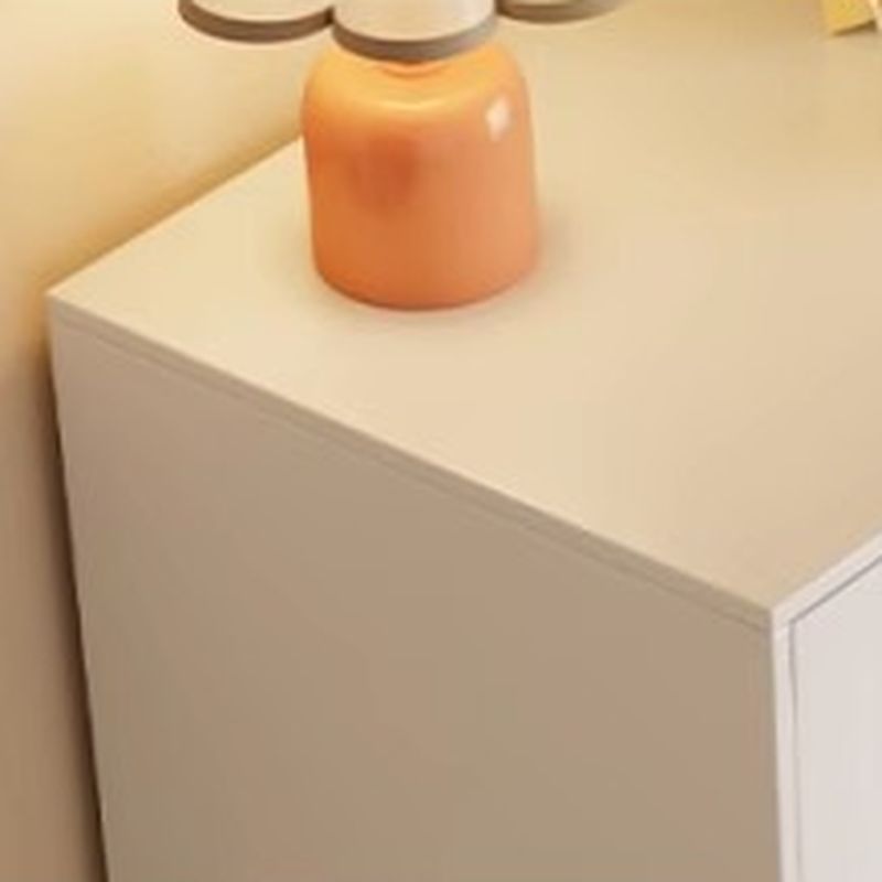 Trendy Metal Semainier/Bachelor Chest