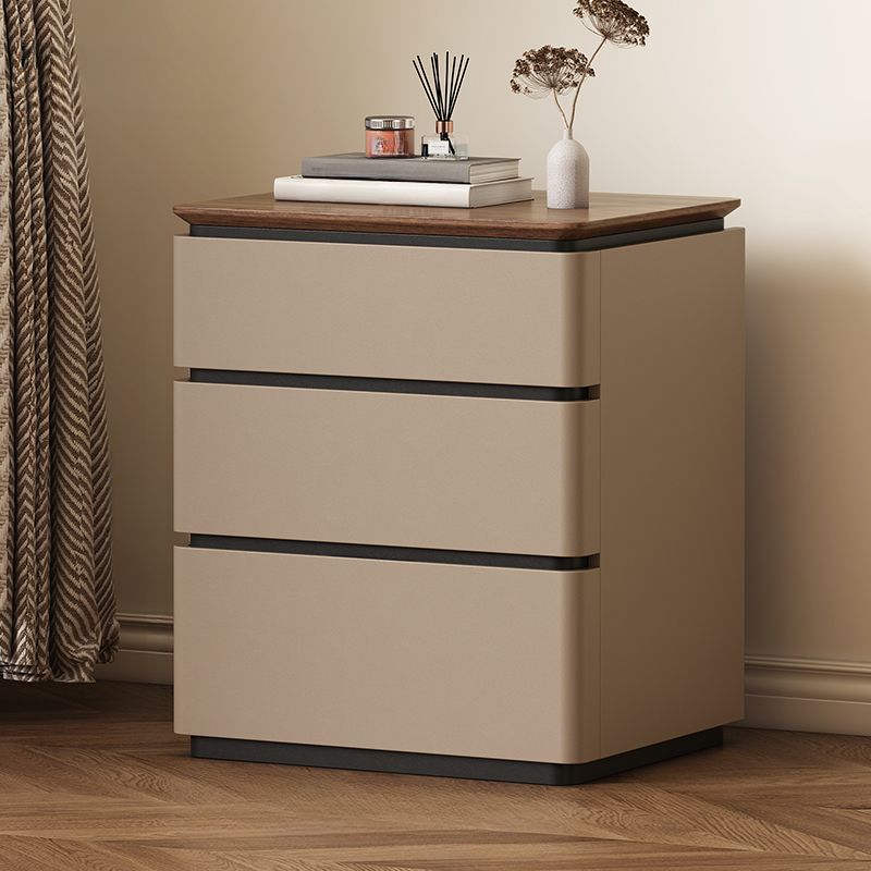 Casual Raw Wood Bachelor Chest/Semainier with 5/4/3 Drawers in Vertical Orientation