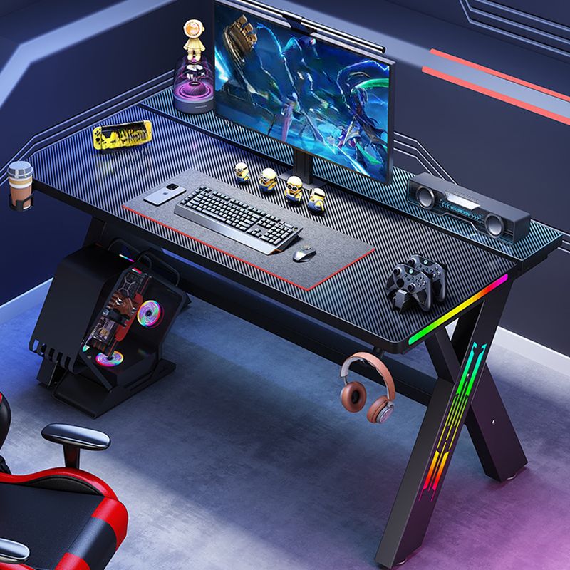 Minimalist Gaming Computer Desk with Distortion-resistant Trestle Base and Independent Structure, Featuring Wire Management and Engineered Wood Top