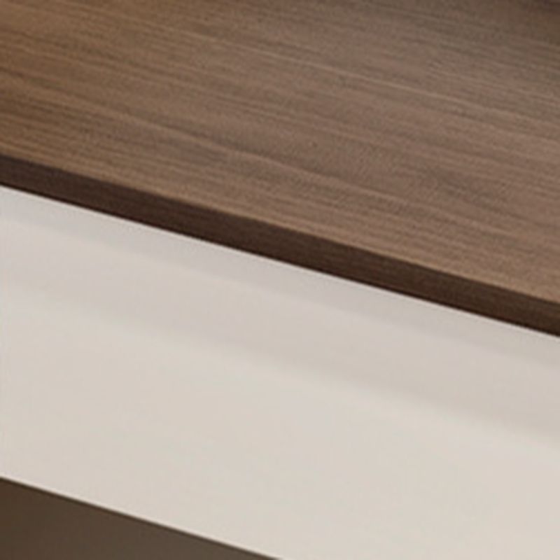 Modish Wood Standard/Small Vanity Set with 5 Drawers and Light Up Mirror