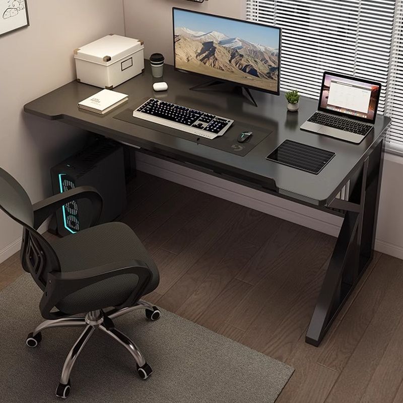 Minimalist Curved Distortion-resistant Sled Base Independent Structure with Wire Management in Engineered Wood