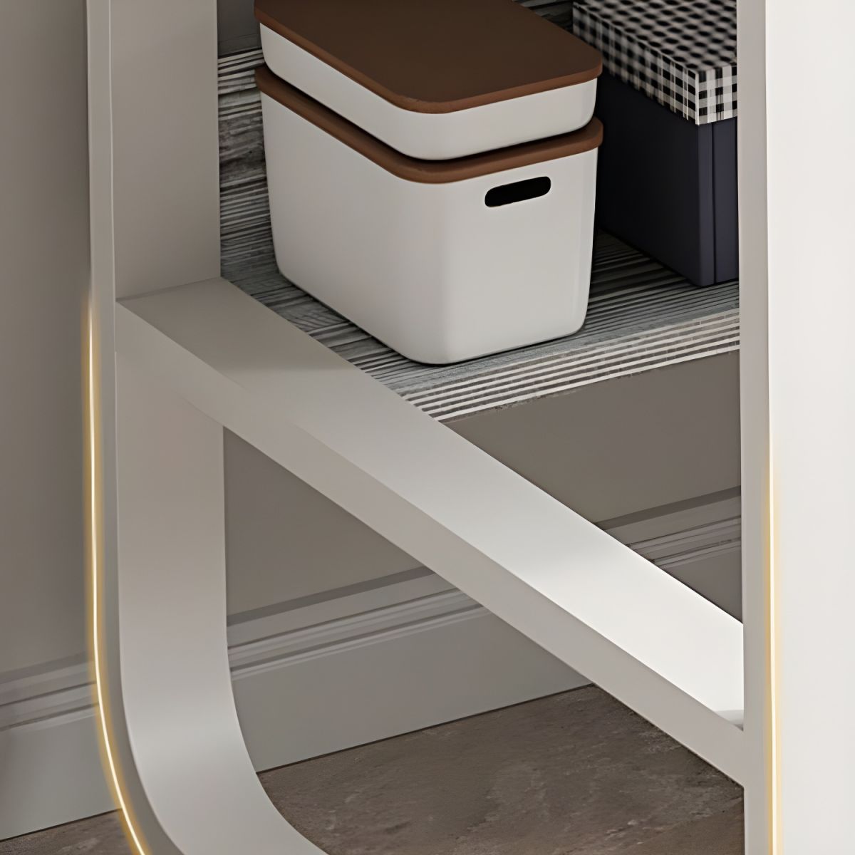 Contemporary Wood in White Writing Desk Shape in Rectangular with 3 Drawers