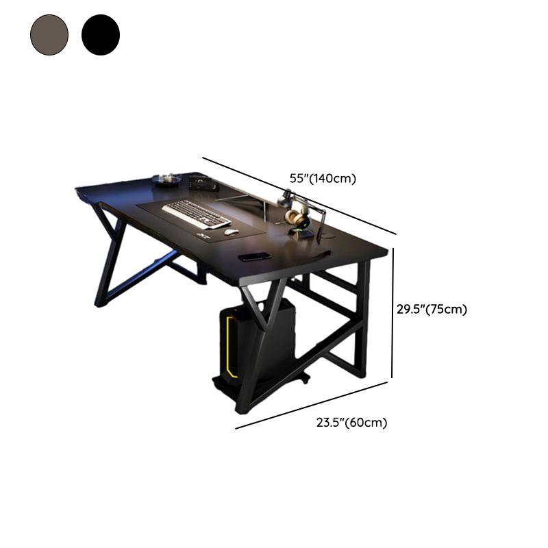 Minimalist Curved Desk with Distortion-resistant Trestle Base, Independent Structure, Wire Management, and Engineered Wood Top