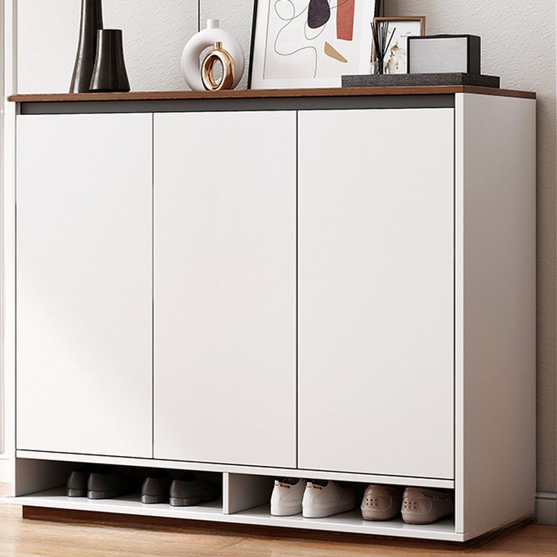 Manufactured Wood 5-tier Shoe Wardrobe with Shelf, Door, Dustproof, and Closed Back