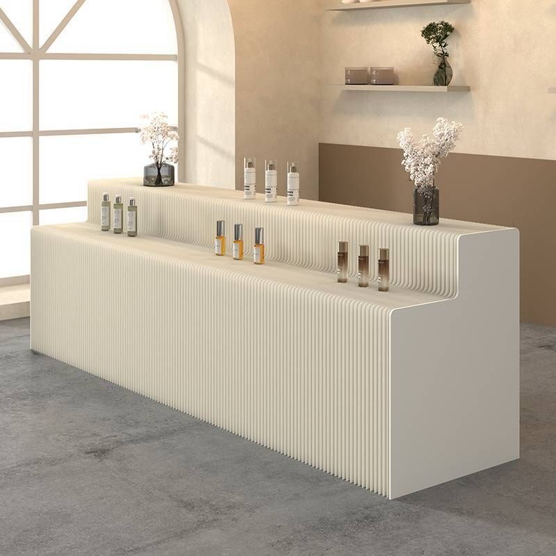 50 in & above L x 20 to 29 in/Up to 19 in W x 30 to 39 in/40 in & above/20 to 29 in H White Rectangular Unfinished Folding Display Table in Paper