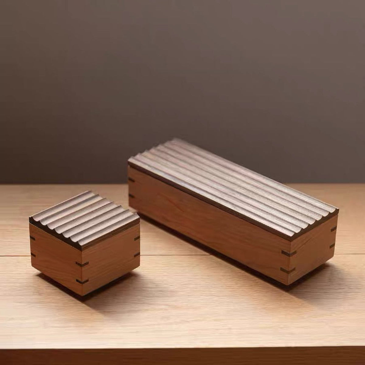 Linden Ripple Lid Solid Wood Storage Box product view 7
